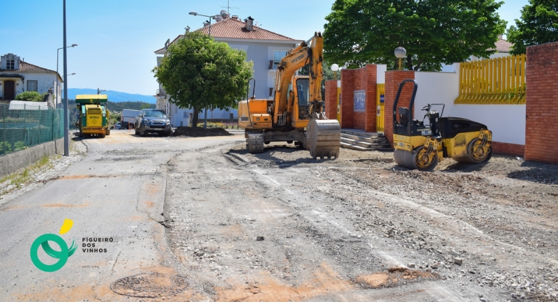 Iniciada a obra “Beneficiação de Percursos Pedonais” na zona do Mercado Municipal