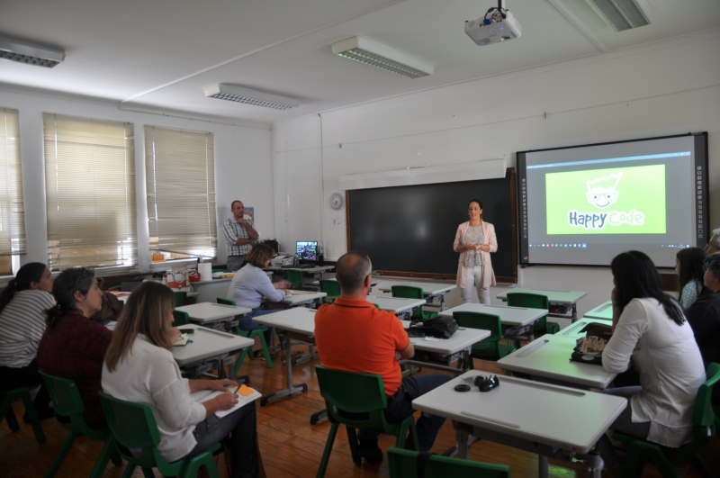 Município oferece Curso de Programação Informática aos alunos dos 3.º e 4.º anos do 1.º CEB